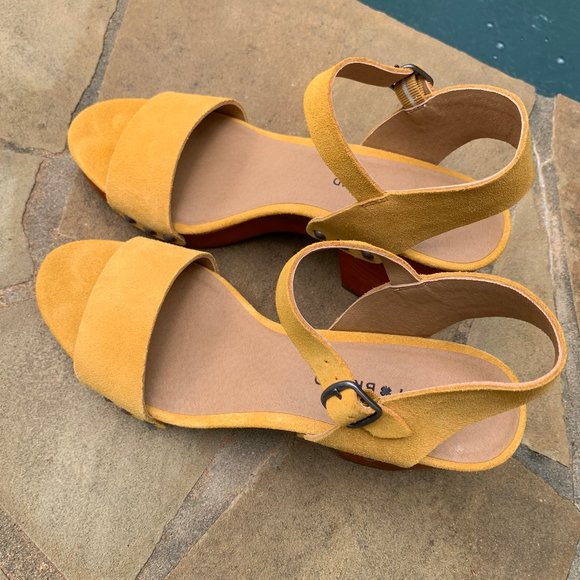 Lucky Brand Yellow Platform Sandals - Picture 13 of 16